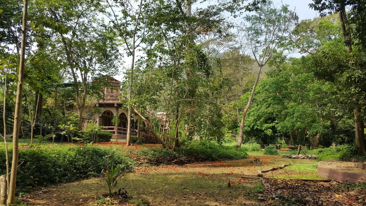 Khao Nam Fah Resort Pakchong Exterior photo