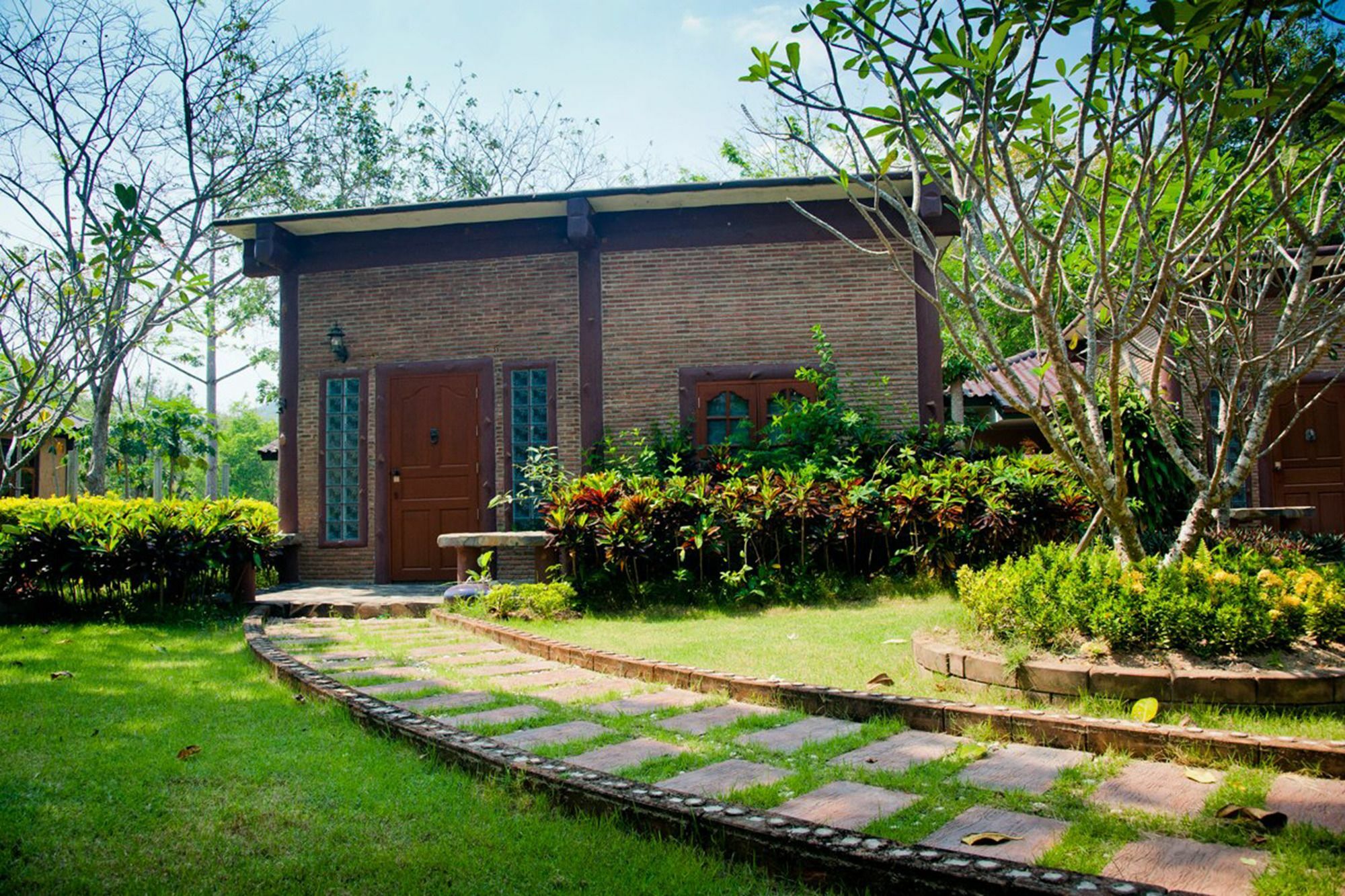Khao Nam Fah Resort Pakchong Exterior photo